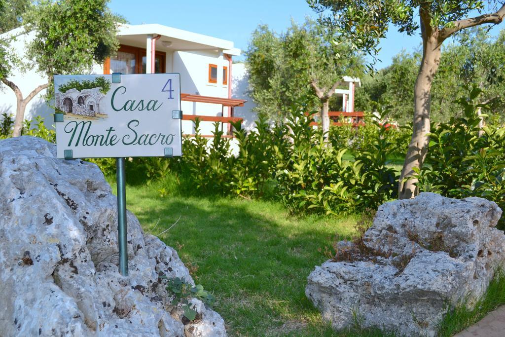 Agriturismo Antichi Ulivi Mattinata Exterior photo